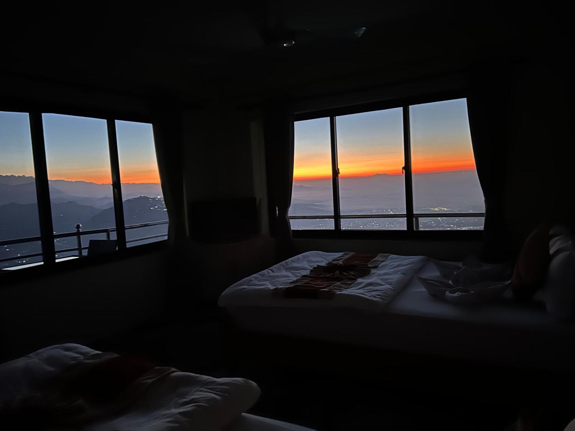 Hotel Pristine Himalaya Pókhara Exteriér fotografie